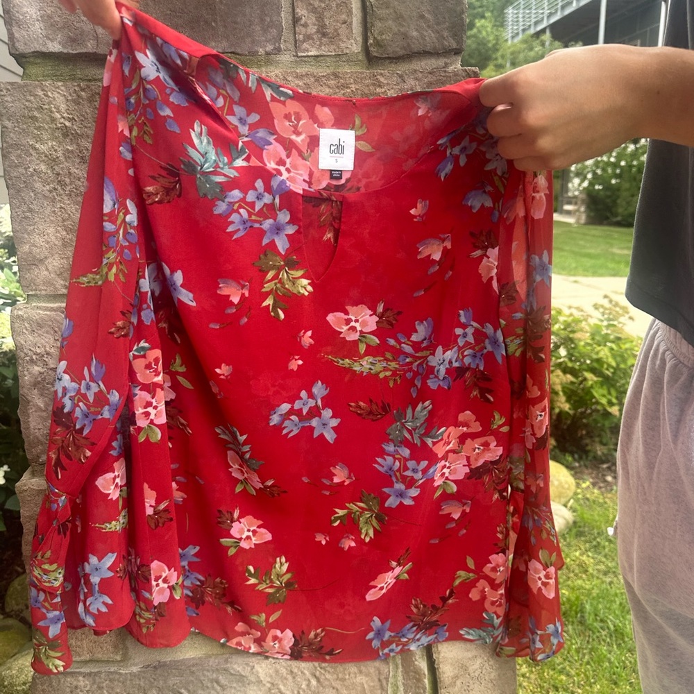 CAbi Red Flowy 3/4 Sleeve Blouse